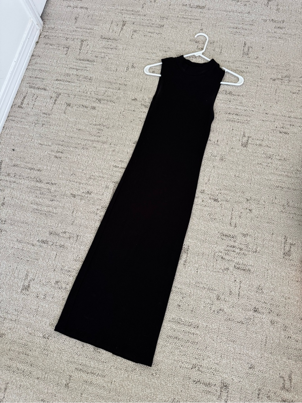 Leith Black Sleeveless Maxi Dress